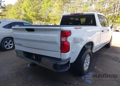 2022 Chevrolet Silverado 1500 4Wd Standard Bed Wt z USA, uszkodzony, nr VIN 3GCPDAEK4NG579385